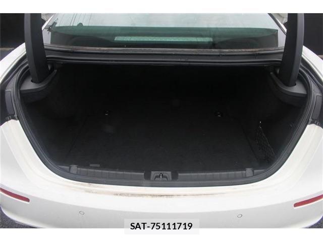 Maserati GHIBLI 2015-03 8830089-11
