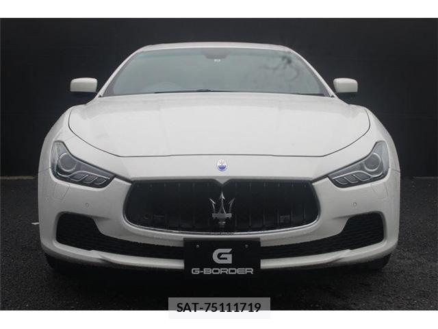 Maserati GHIBLI 2015-03 8830089-6