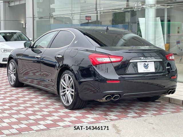 Maserati GHIBLI 2017-03 8849668-17
