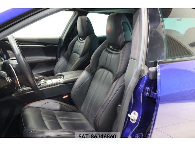 Maserati GHIBLI 2021-12 8871389-17