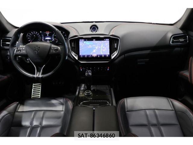 Maserati GHIBLI 2021-12 8871389-20