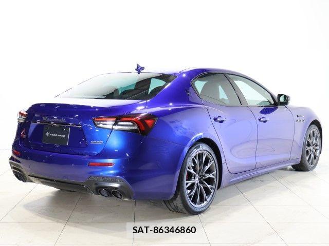 Maserati GHIBLI 2021-12 8871389-3