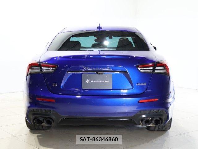 Maserati GHIBLI 2021-12 8871389-4