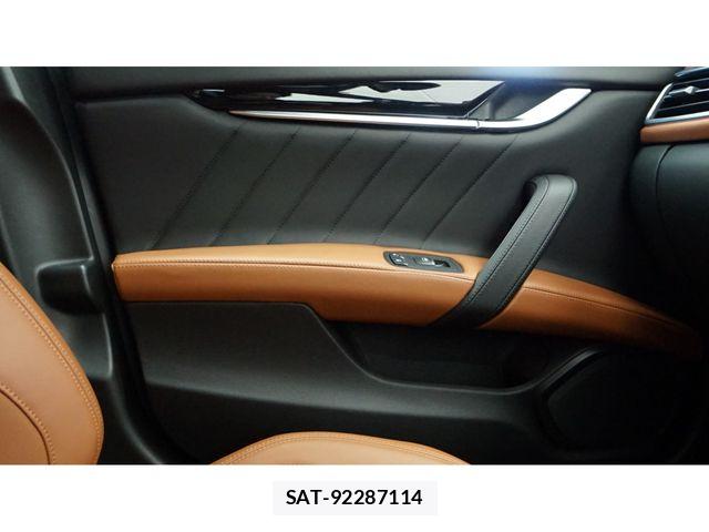 Maserati GHIBLI 2021-03 8880618-16