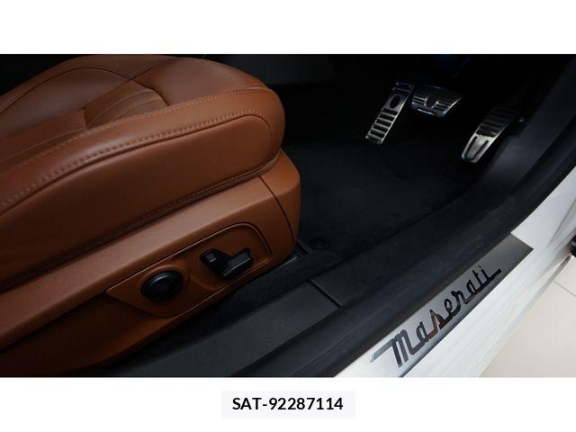 Maserati GHIBLI 2021-03 8880618-17