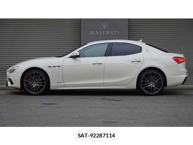 Maserati GHIBLI 2021-03 8880618-1