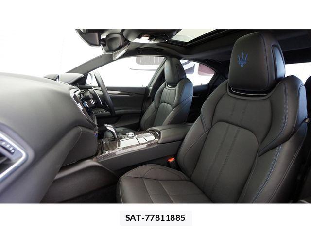 Maserati GHIBLI 2024-03 8880616-12