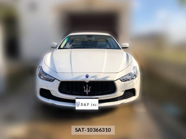 Maserati GHIBLI 2015-03 8883871-3