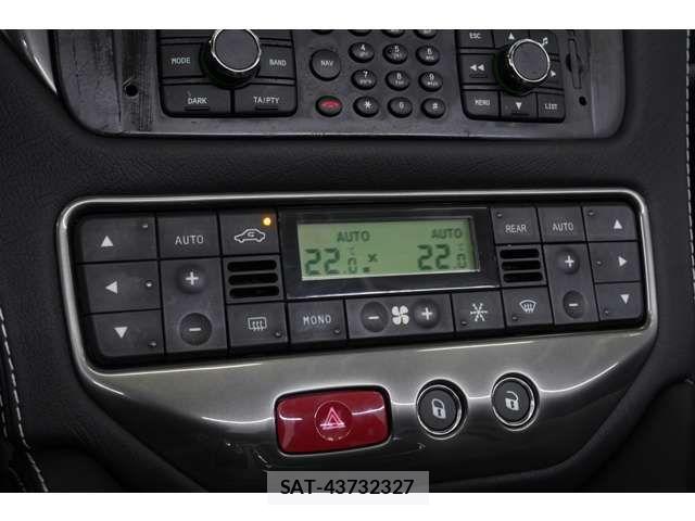 Maserati GranCabrio 2014-12 6641914-2