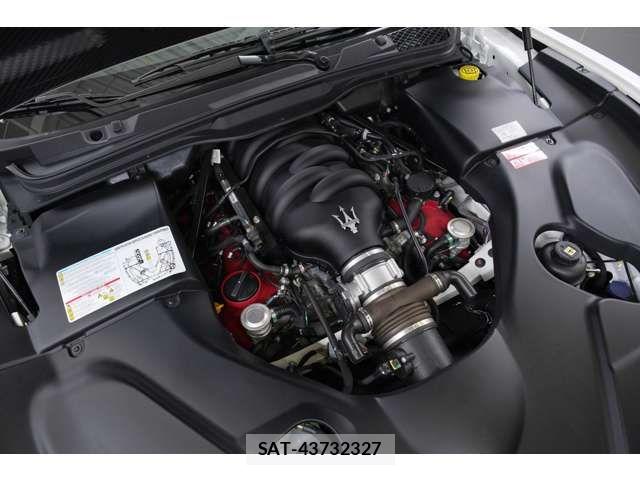 Maserati GranCabrio 2014-12 6641914-5