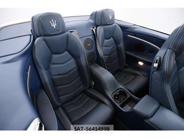 Maserati GranCabrio 2019-10 8158728-8