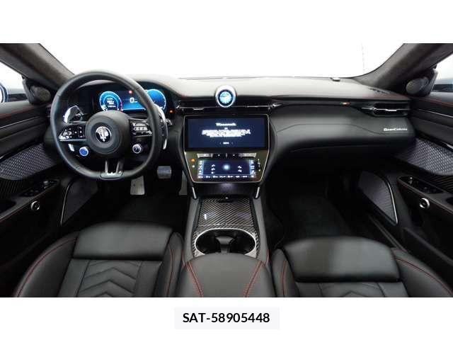 Maserati GranCabrio 2025-03 8880619-7