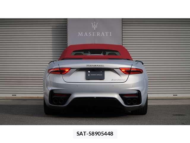 Maserati GranCabrio 2025-03 8880619-3