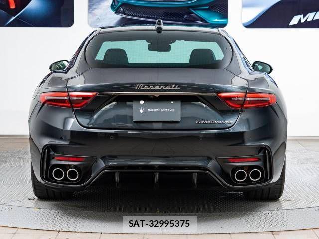 Maserati GRANTURISMO 2023-12 1182330-12