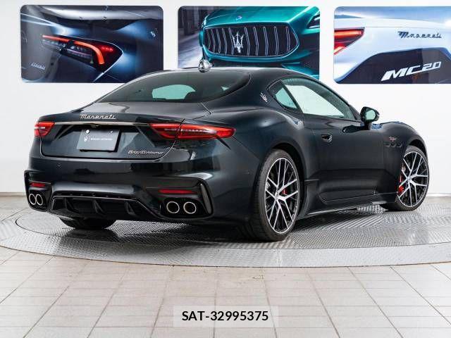 Maserati GRANTURISMO 2023-12 1182330-4
