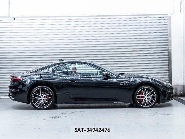 Maserati GRANTURISMO 2024-04 1182332-15