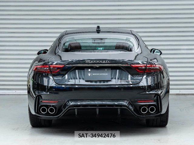 Maserati GRANTURISMO 2024-04 1182332-16