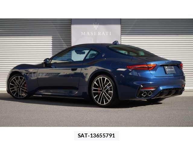 Maserati GRANTURISMO 2025-09 2249036-2