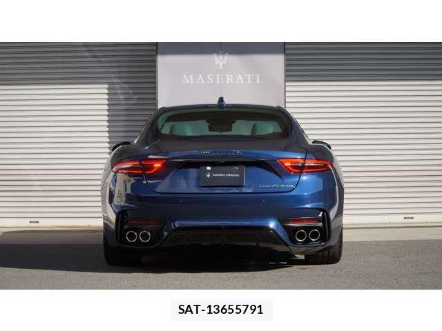 Maserati GRANTURISMO 2025-09 2249036-3