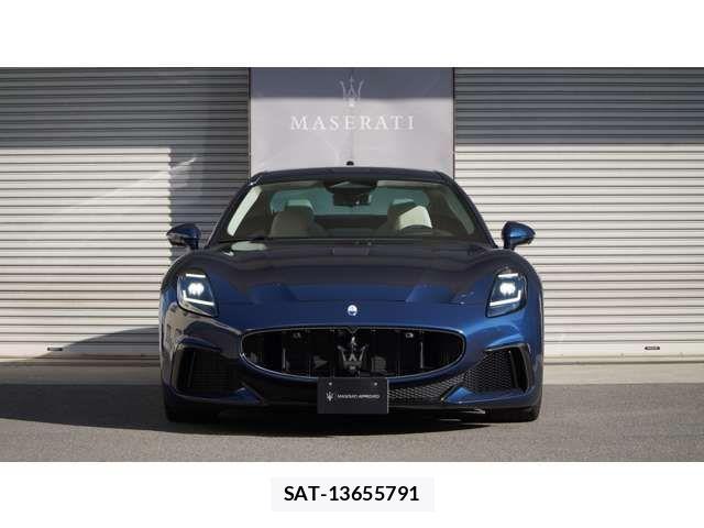 Maserati GRANTURISMO 2025-09 2249036-5