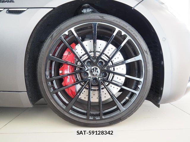 Maserati GRANTURISMO 2025-03 3378569-14