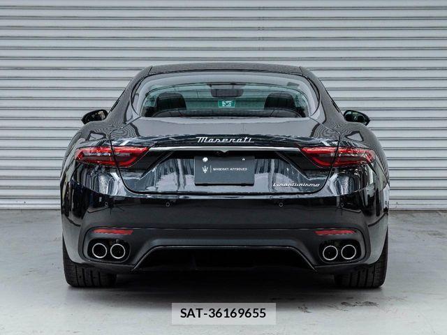Maserati GRANTURISMO 2025-06 3378566-17