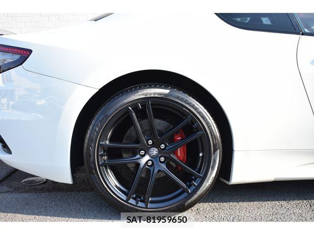 Maserati GRANTURISMO 2019-02 4965872-10