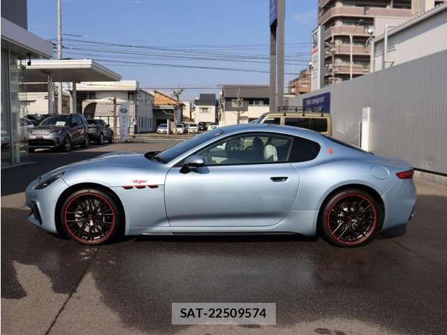 Maserati GRANTURISMO 2025-06 4965848-4