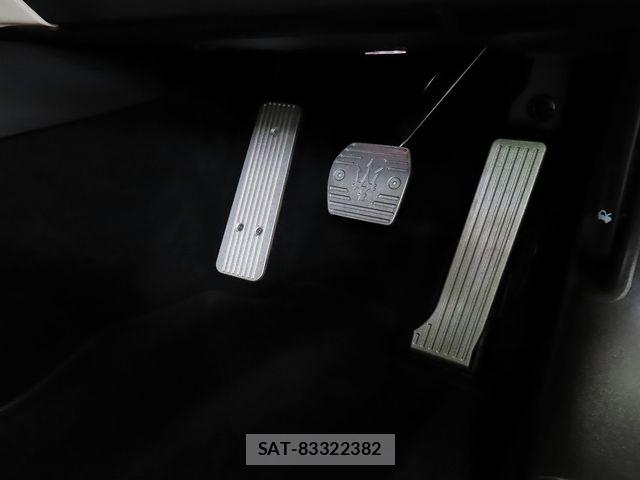 Maserati GRANTURISMO 2024-11 6613010-16