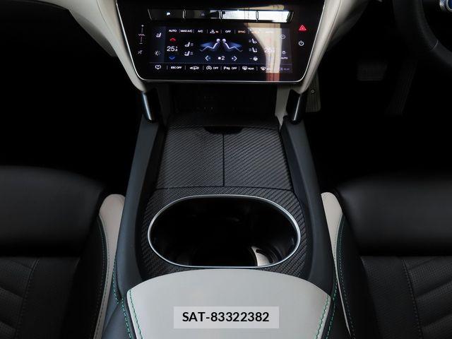 Maserati GRANTURISMO 2024-11 6613010-23