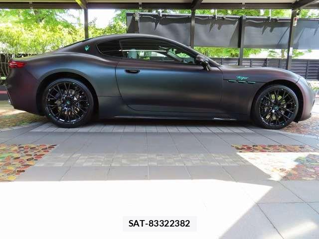 Maserati GRANTURISMO 2024-11 6613010-3