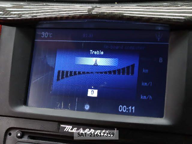 Maserati GRANTURISMO 2016-02 7221278-11