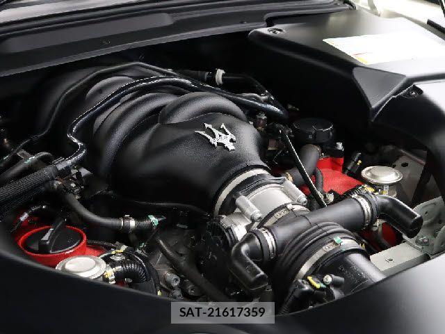 Maserati GRANTURISMO 2016-02 7221278-4