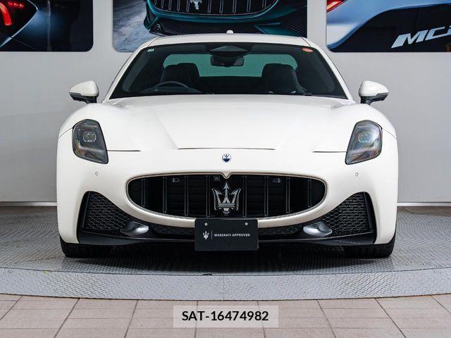 Maserati GRANTURISMO 2025-03 7272263-11