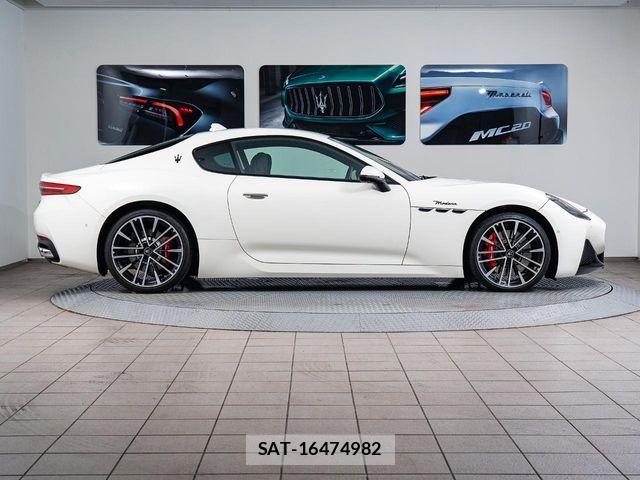 Maserati GRANTURISMO 2025-03 7272263-13