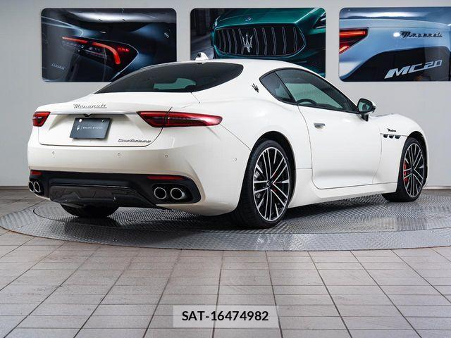 Maserati GRANTURISMO 2025-03 7272263-4
