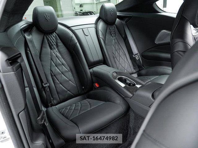 Maserati GRANTURISMO 2025-03 7272263-8