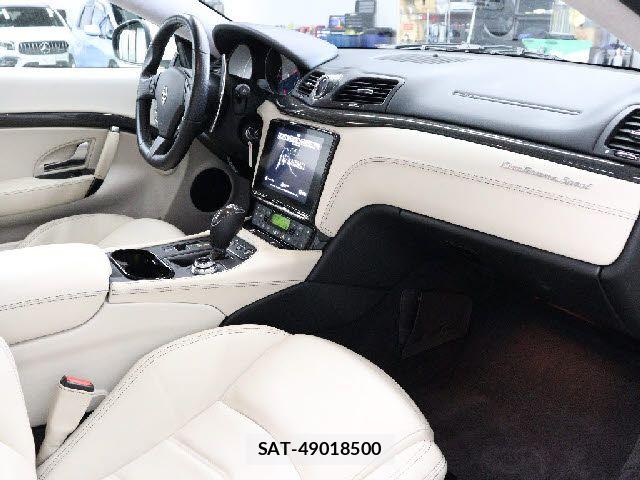 Maserati GRANTURISMO 2018-10 8100253-15