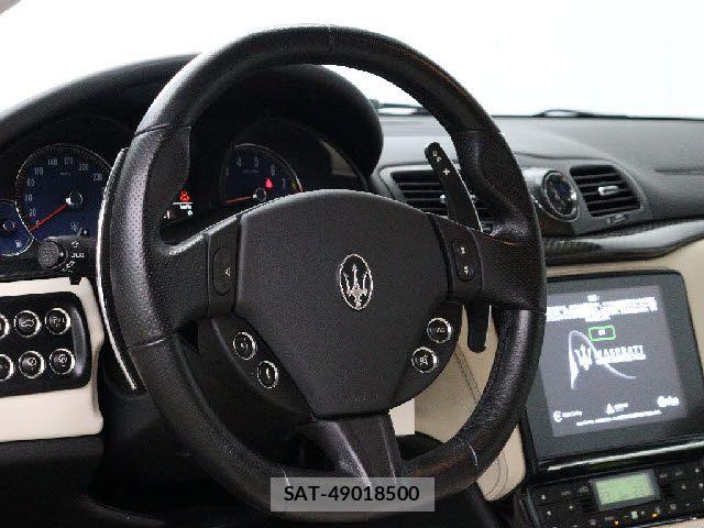 Maserati GRANTURISMO 2018-10 8100253-24