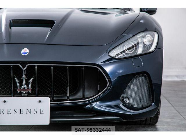 Maserati GRANTURISMO 2017-12 8245801-17