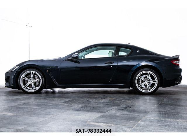 Maserati GRANTURISMO 2017-12 8245801-7