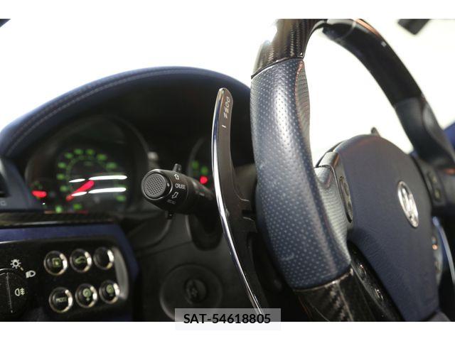 Maserati GRANTURISMO 2016-05 8245802-16