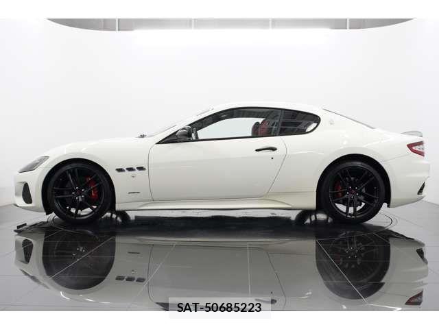 Maserati GRANTURISMO 2019-07 8562534-16