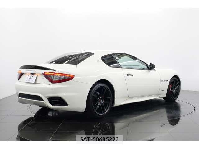 Maserati GRANTURISMO 2019-07 8562534-2