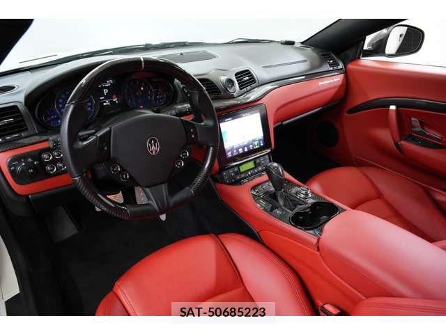Maserati GRANTURISMO 2019-07 8562534-3
