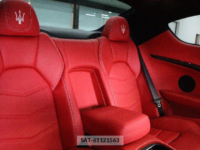 Maserati GRANTURISMO 2017-11 8743605-17