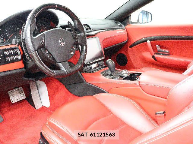 Maserati GRANTURISMO 2017-11 8743605-3
