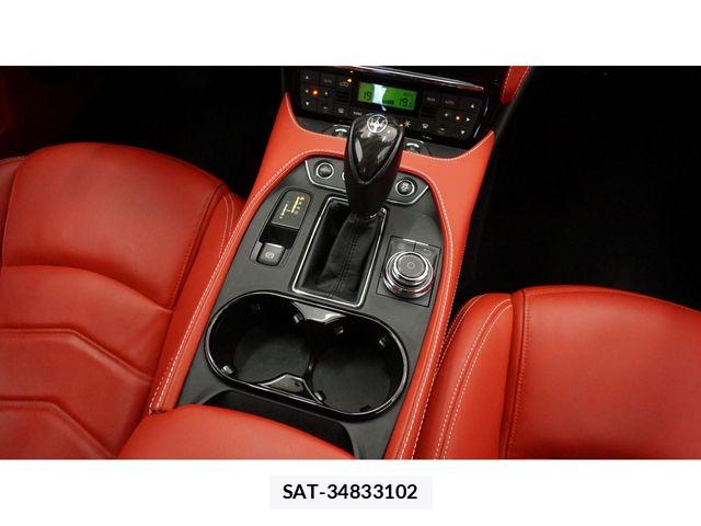Maserati GRANTURISMO 2019-03 8880621-9