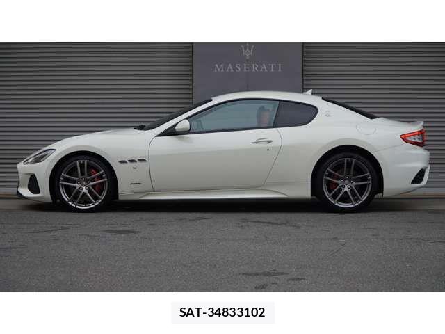 Maserati GRANTURISMO 2019-03 8880621-1