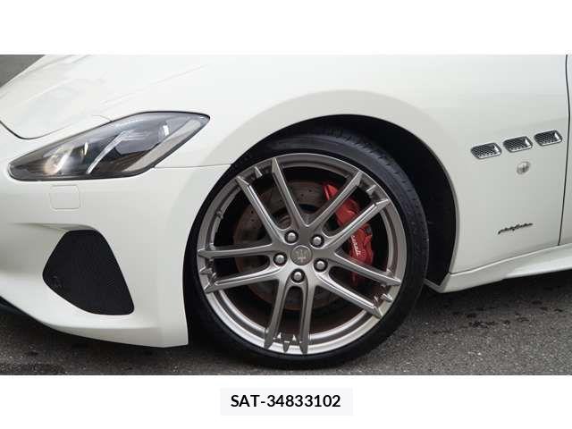 Maserati GRANTURISMO 2019-03 8880621-6